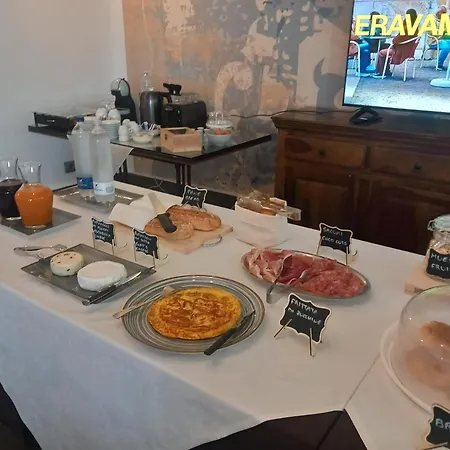 La Dimora Del Viandante Hotel Portacomaro