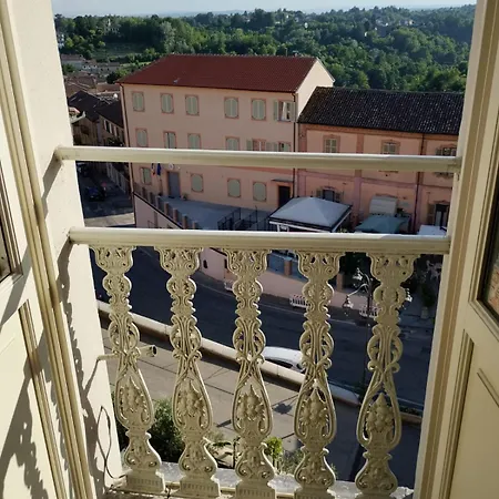 Hotel La Dimora Del Viandante Portacomaro
