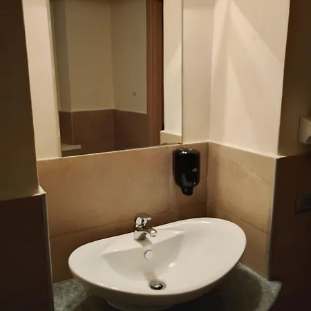 Hotel La Dimora Del Viandante Portacomaro